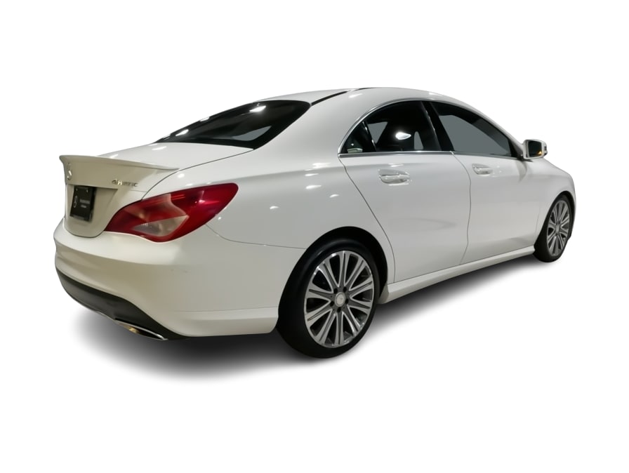 Thumbnail: 2017 Mercedes-Benz CLA - 24