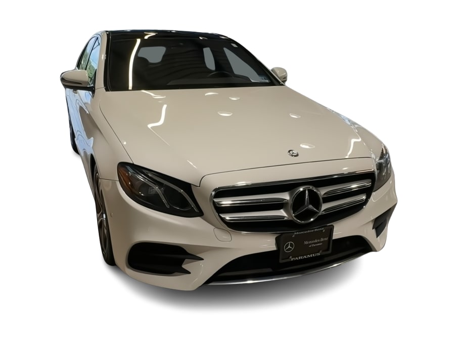 Thumbnail: 2017 Mercedes-Benz E-Class - 18