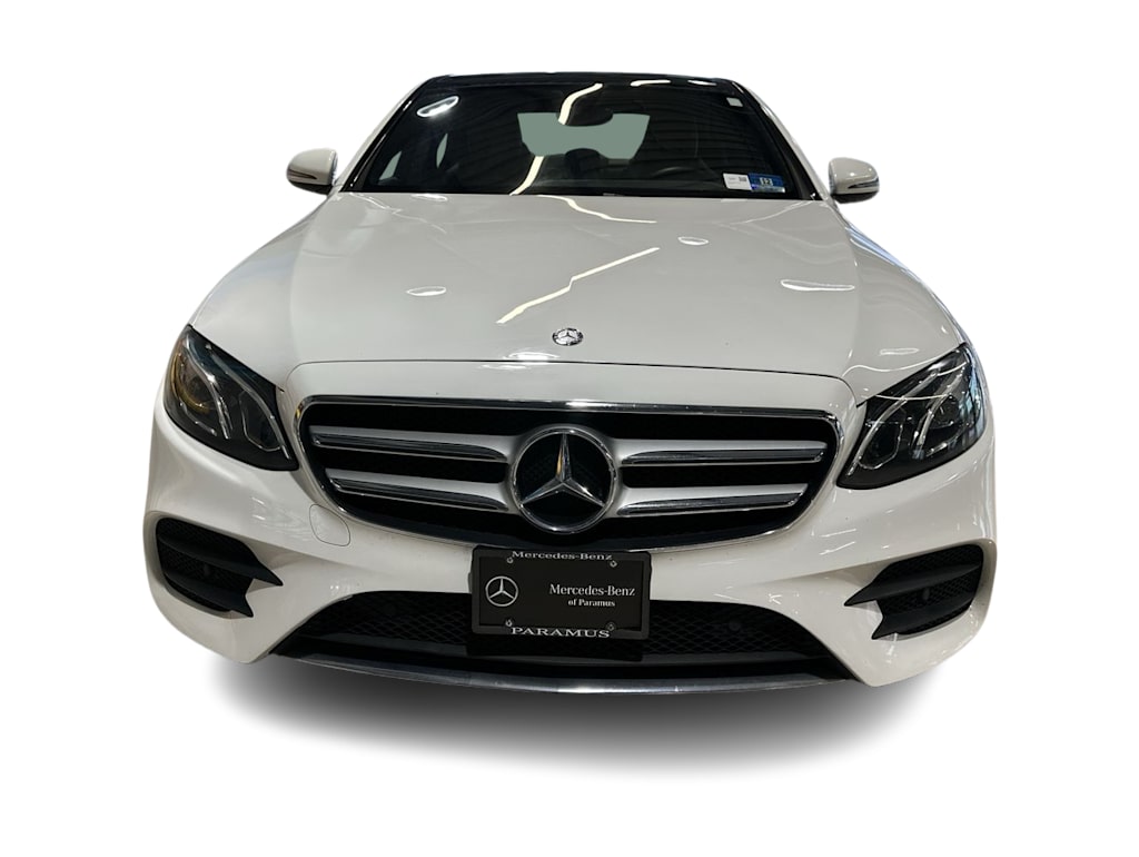 Thumbnail: 2017 Mercedes-Benz E-Class - 29