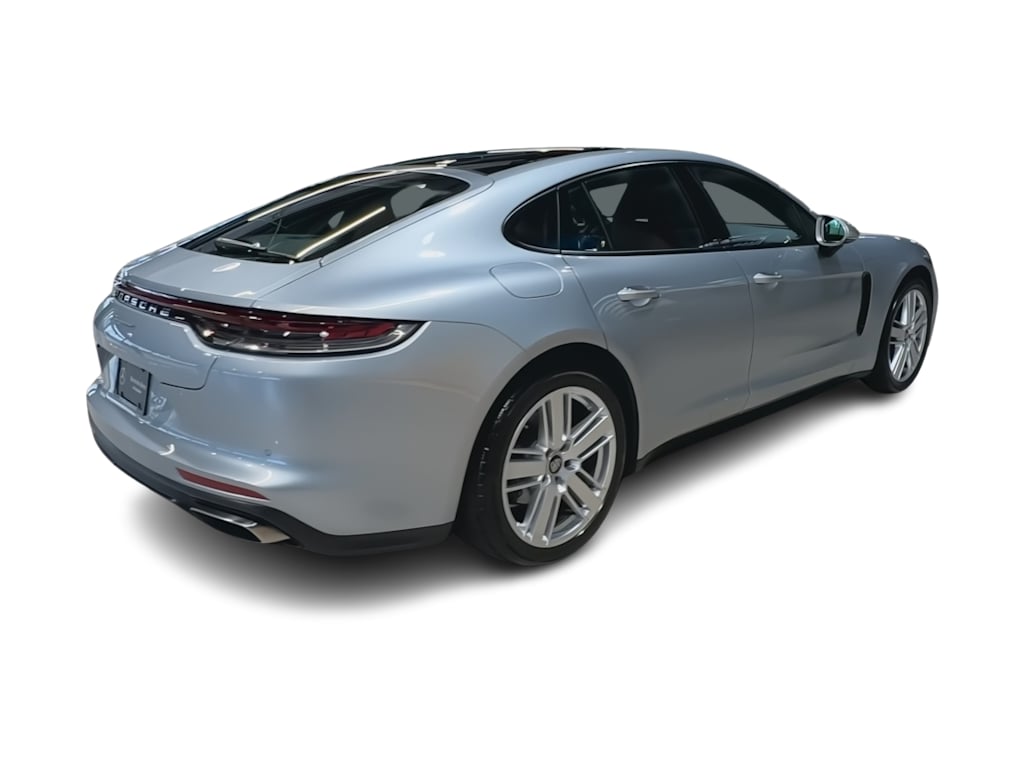 Thumbnail: 2023 Porsche Panamera - 24