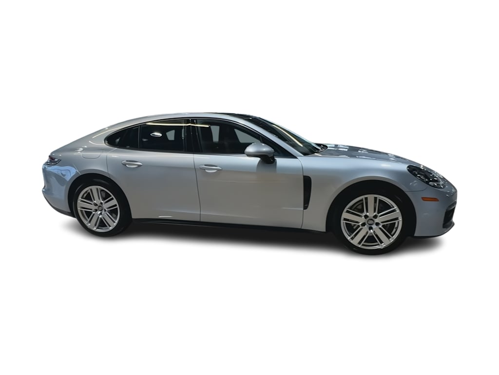 Thumbnail: 2023 Porsche Panamera - 26