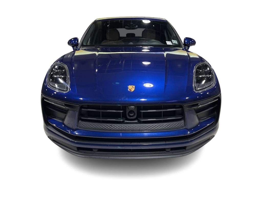 Thumbnail: 2024 Porsche Macan - 30