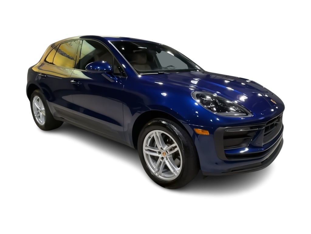 Thumbnail: 2024 Porsche Macan - 19