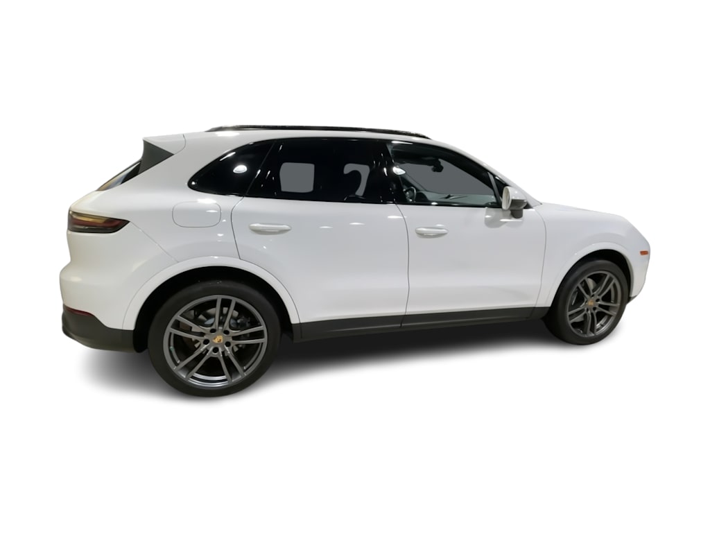 Thumbnail: 2023 Porsche Cayenne - 27