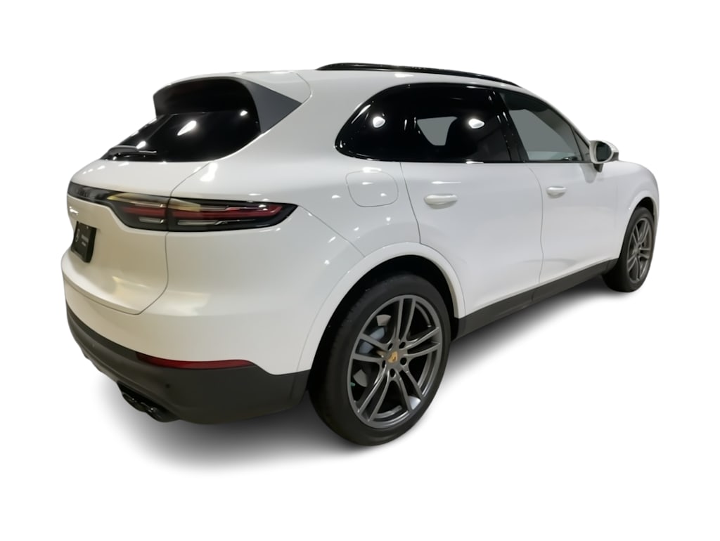 Thumbnail: 2023 Porsche Cayenne - 26