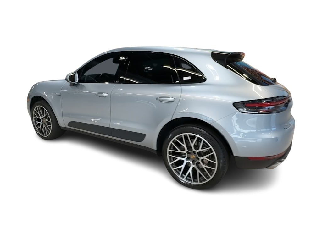 Thumbnail: 2020 Porsche Macan - 23