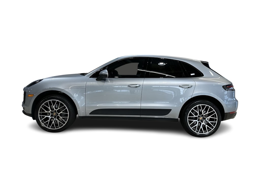 Thumbnail: 2020 Porsche Macan - 29