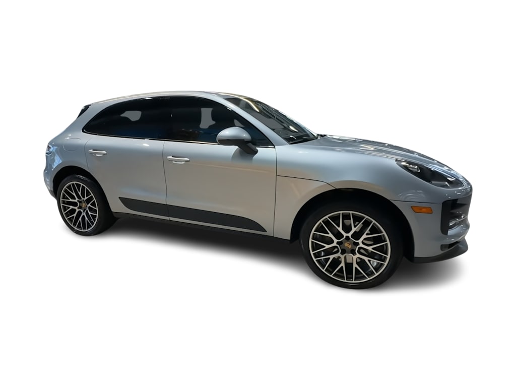 Thumbnail: 2020 Porsche Macan - 28