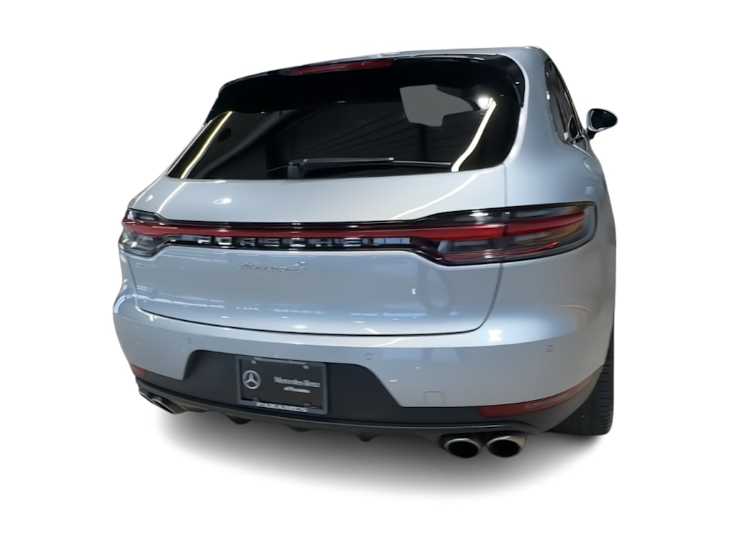 Thumbnail: 2020 Porsche Macan - 25