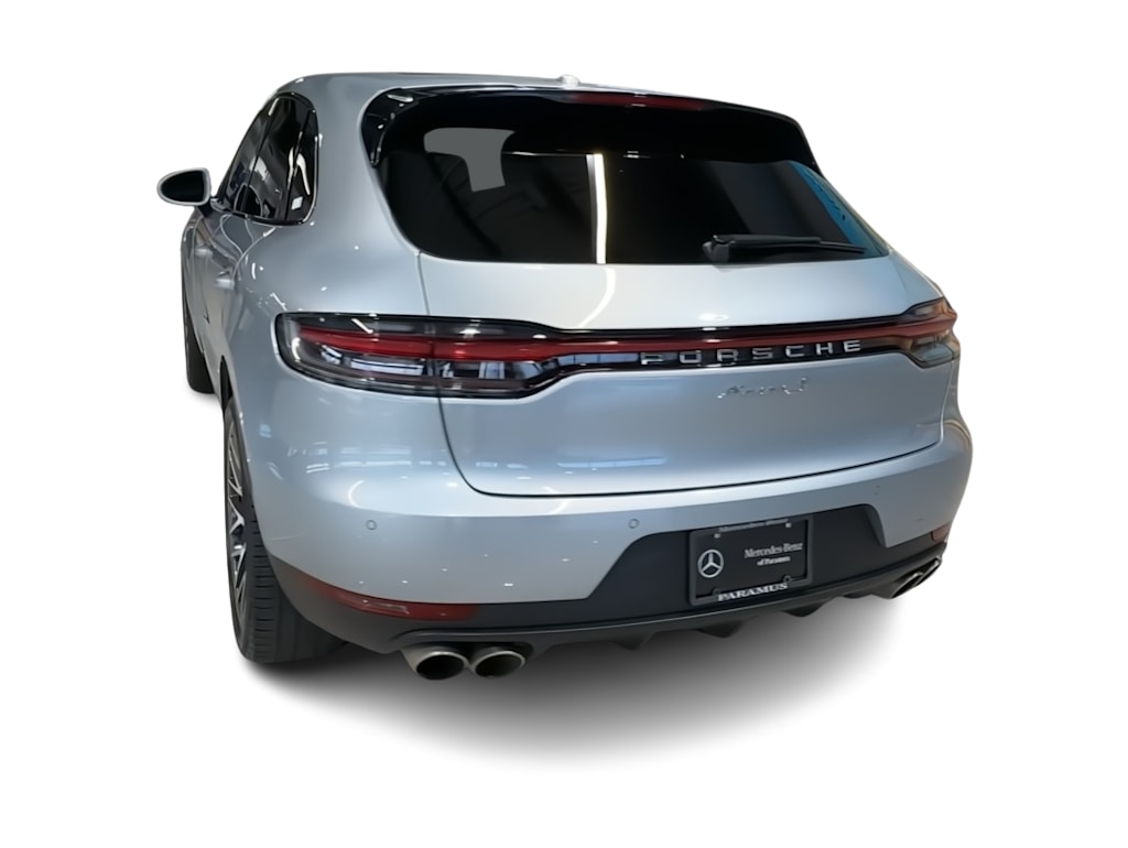 Thumbnail: 2020 Porsche Macan - 24