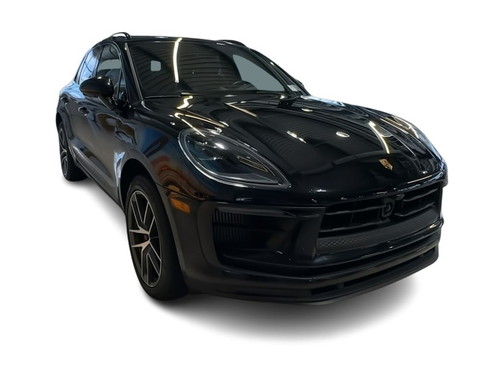 Thumbnail: 2024 Porsche Macan - 17
