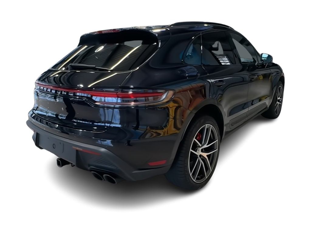 Thumbnail: 2024 Porsche Macan - 22