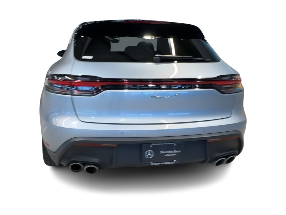Thumbnail: 2022 Porsche Macan - 25