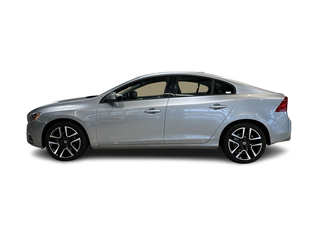Thumbnail: 2017 Volvo S60 - 27