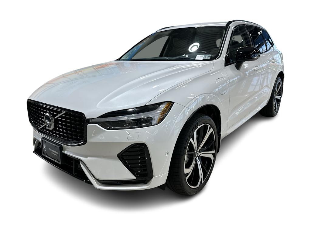 Thumbnail: 2025 Volvo XC60 - 30