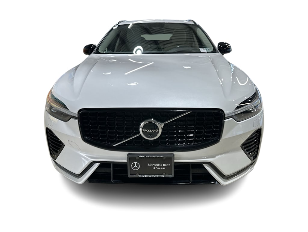 Thumbnail: 2025 Volvo XC60 - 31