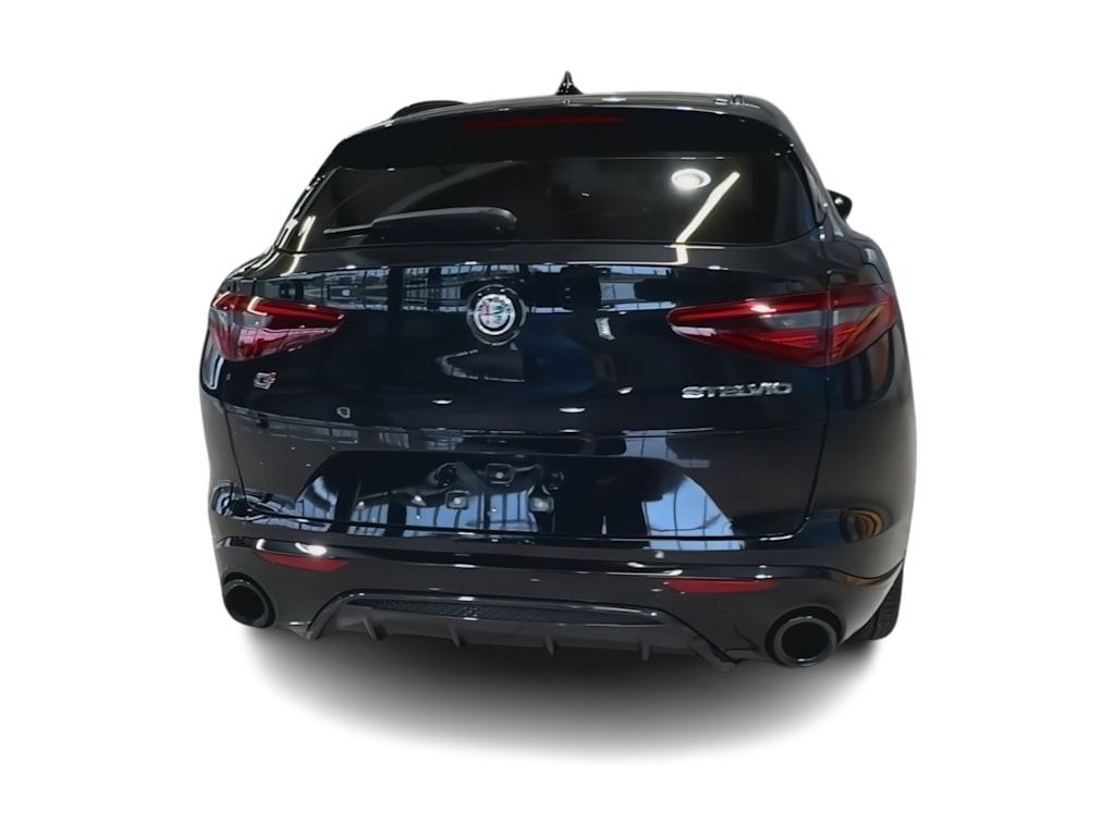 Thumbnail: 2022 Alfa Romeo Stelvio - 25