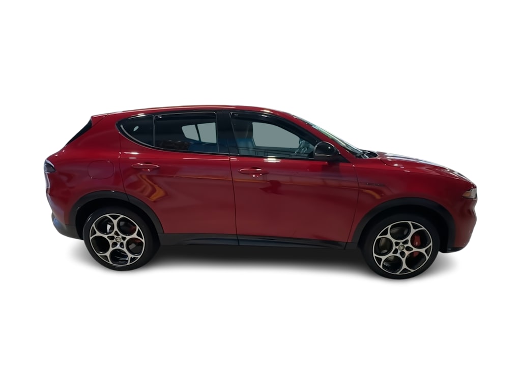 Thumbnail: 2025 Alfa Romeo Tonale - 25