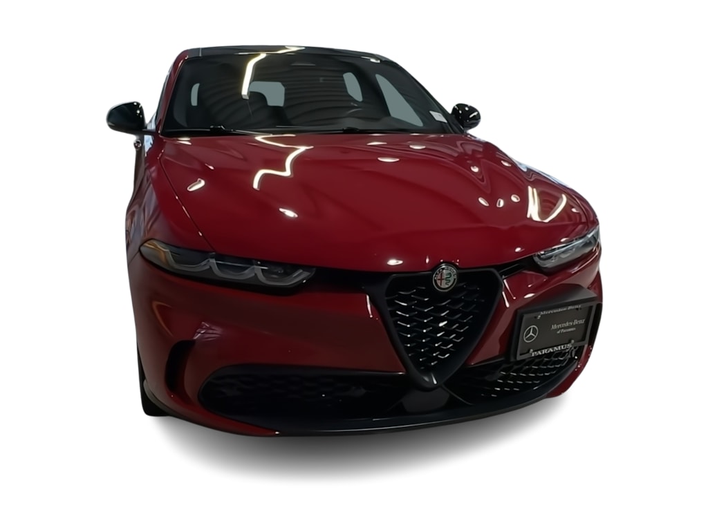 Thumbnail: 2025 Alfa Romeo Tonale - 19