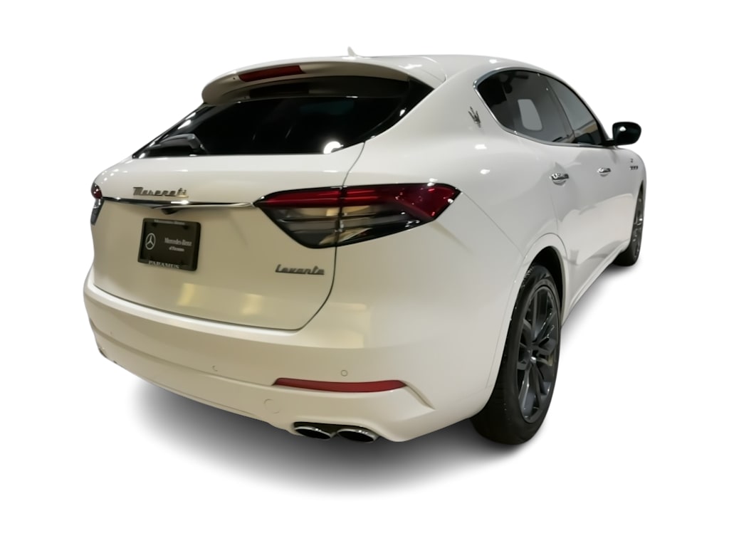 Thumbnail: 2024 Maserati Levante - 25