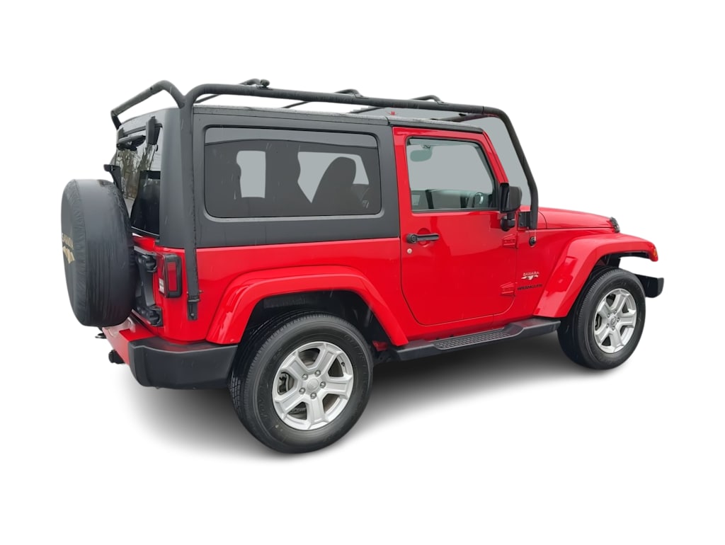 2017 Jeep Wrangler Sahara 22