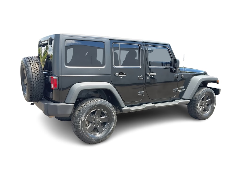 Thumbnail: 2015 Jeep Wrangler - 22