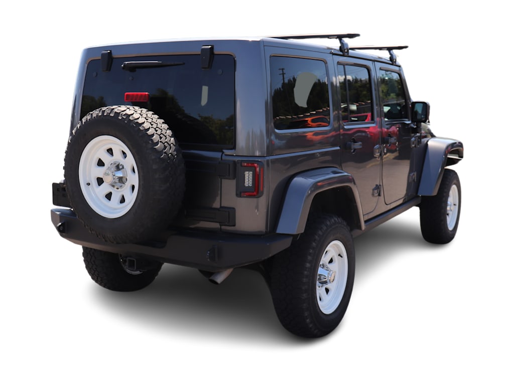 Thumbnail: 2016 Jeep Wrangler - 11