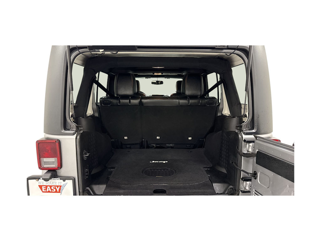 Thumbnail: 2016 Jeep Wrangler - 16