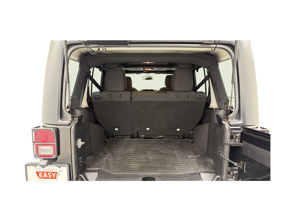 Thumbnail: 2016 Jeep Wrangler - 18