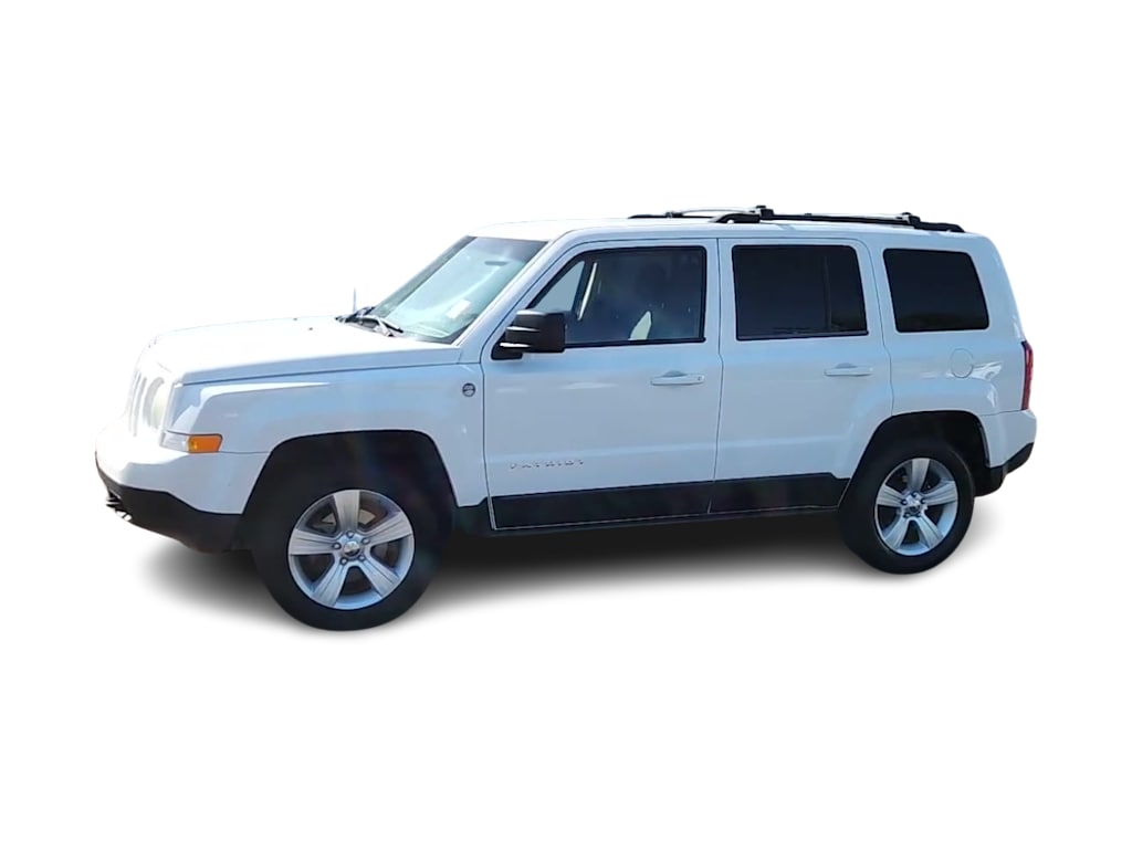 Thumbnail: 2014 Jeep Patriot - 3