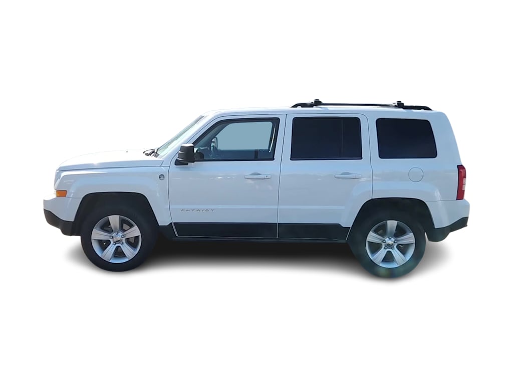 Thumbnail: 2014 Jeep Patriot - 21