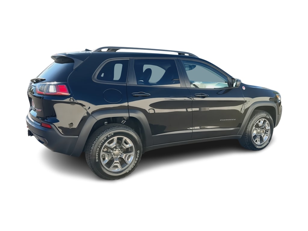 Thumbnail: 2019 Jeep Cherokee - 22