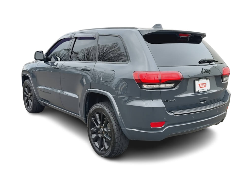 Thumbnail: 2017 Jeep Grand Cherokee - 4
