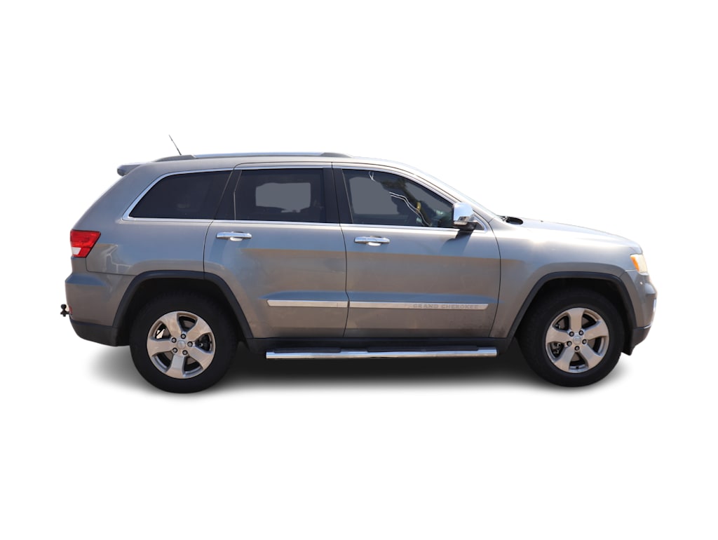 Thumbnail: 2013 Jeep Grand Cherokee - 10