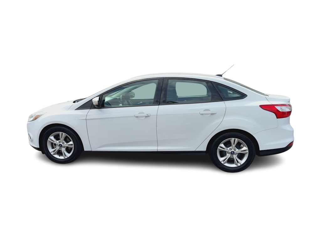 Thumbnail: 2014 Ford Focus - 21