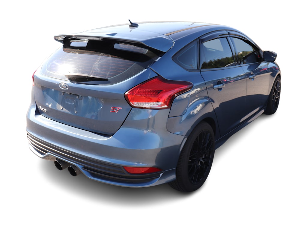 Thumbnail: 2018 Ford Focus - 11