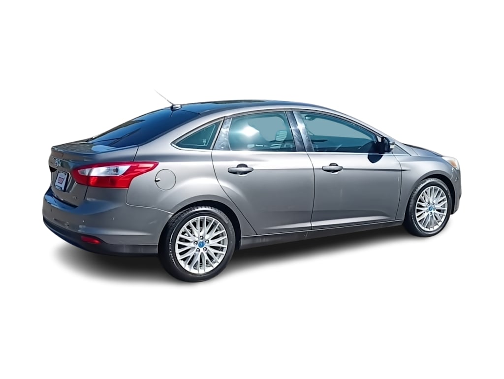 Thumbnail: 2012 Ford Focus - 23