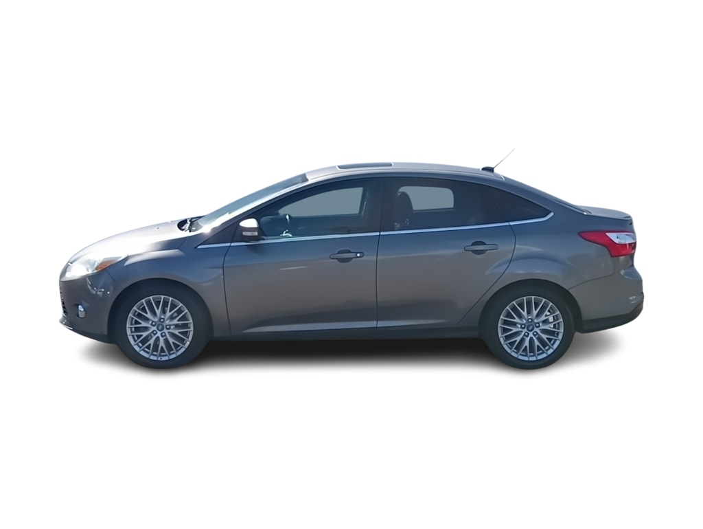 Thumbnail: 2012 Ford Focus - 22