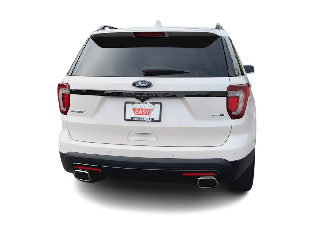 Thumbnail: 2016 Ford Explorer - 5