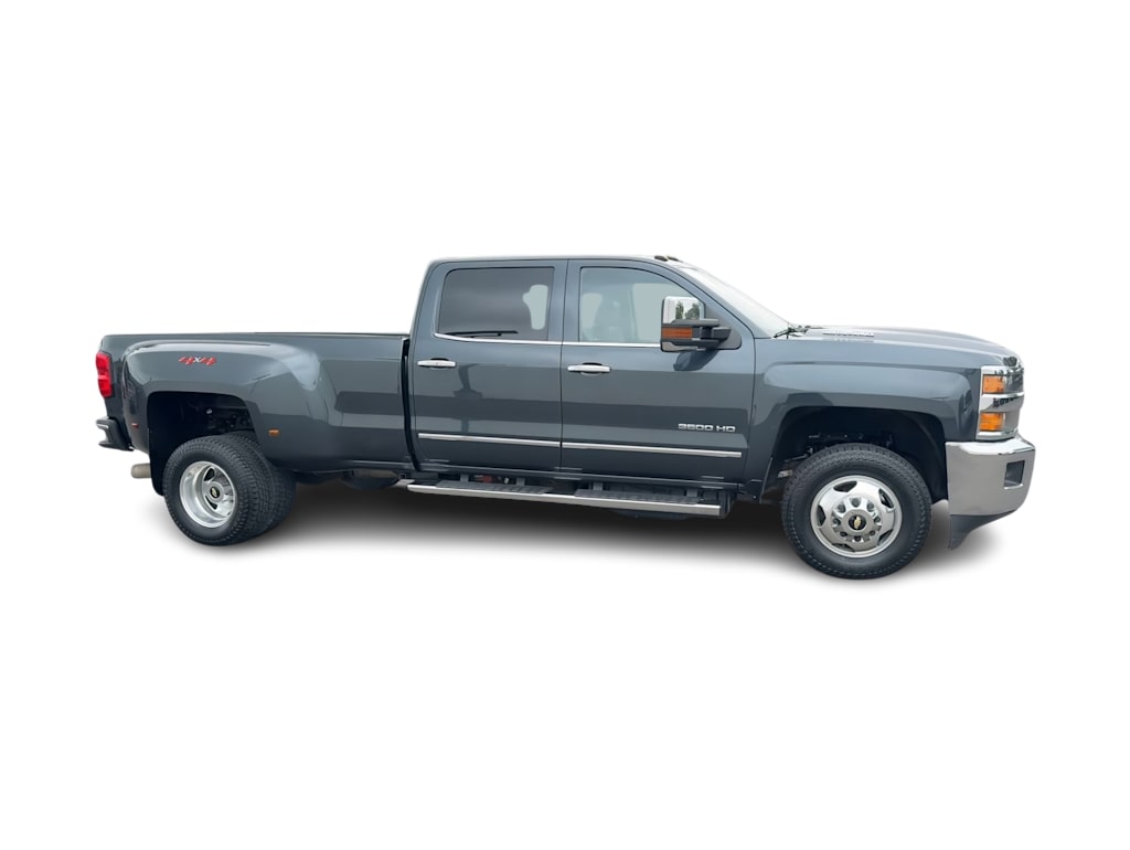 2018 Chevrolet Silverado 3500 LTZ 22