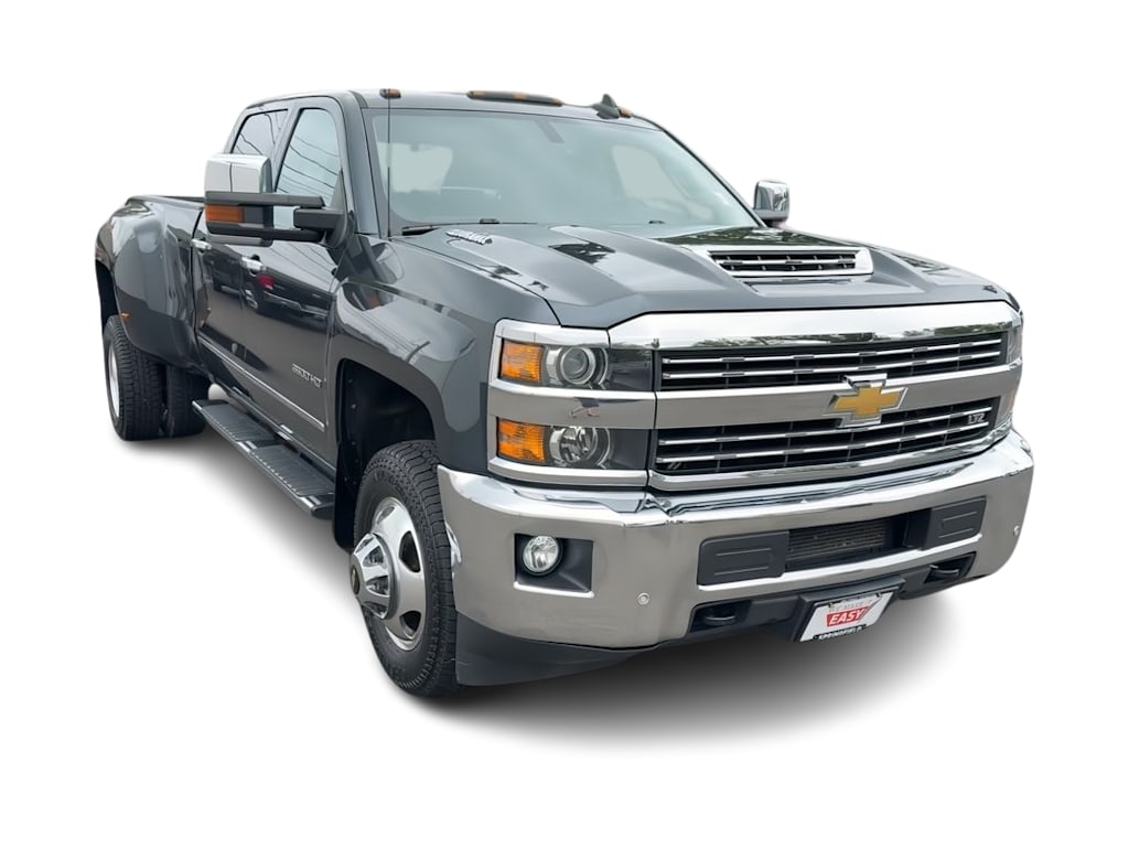 2018 Chevrolet Silverado 3500 LTZ 6