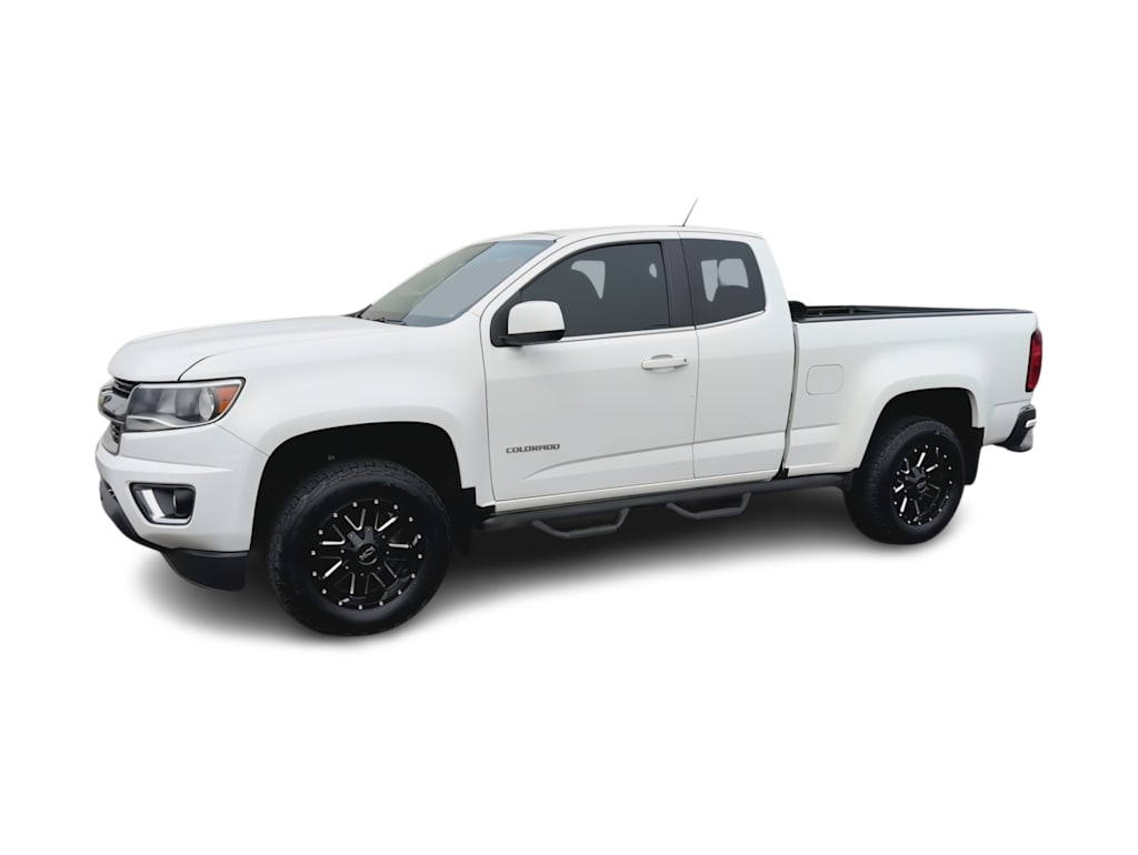 Thumbnail: 2016 Chevrolet Colorado - 3