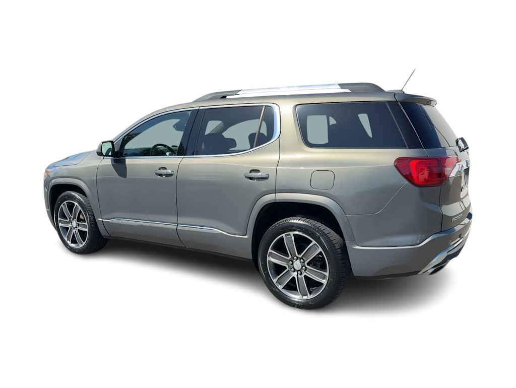 2017 GMC Acadia Denali 22