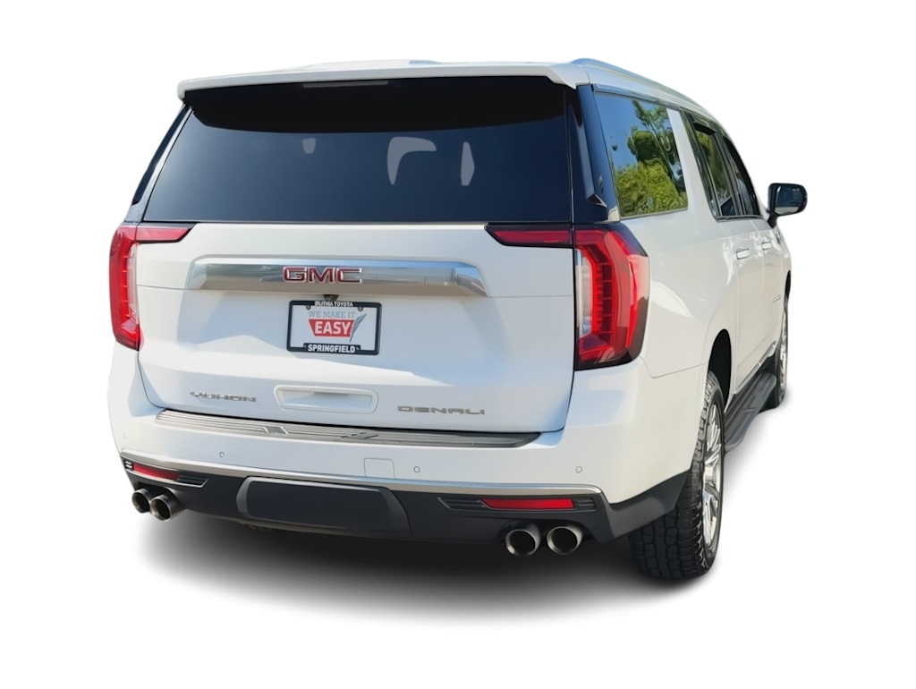 Thumbnail: 2022 GMC Yukon XL - 21