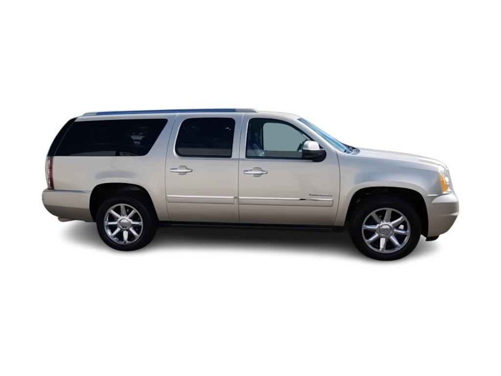 2013 GMC Yukon XL Denali 25