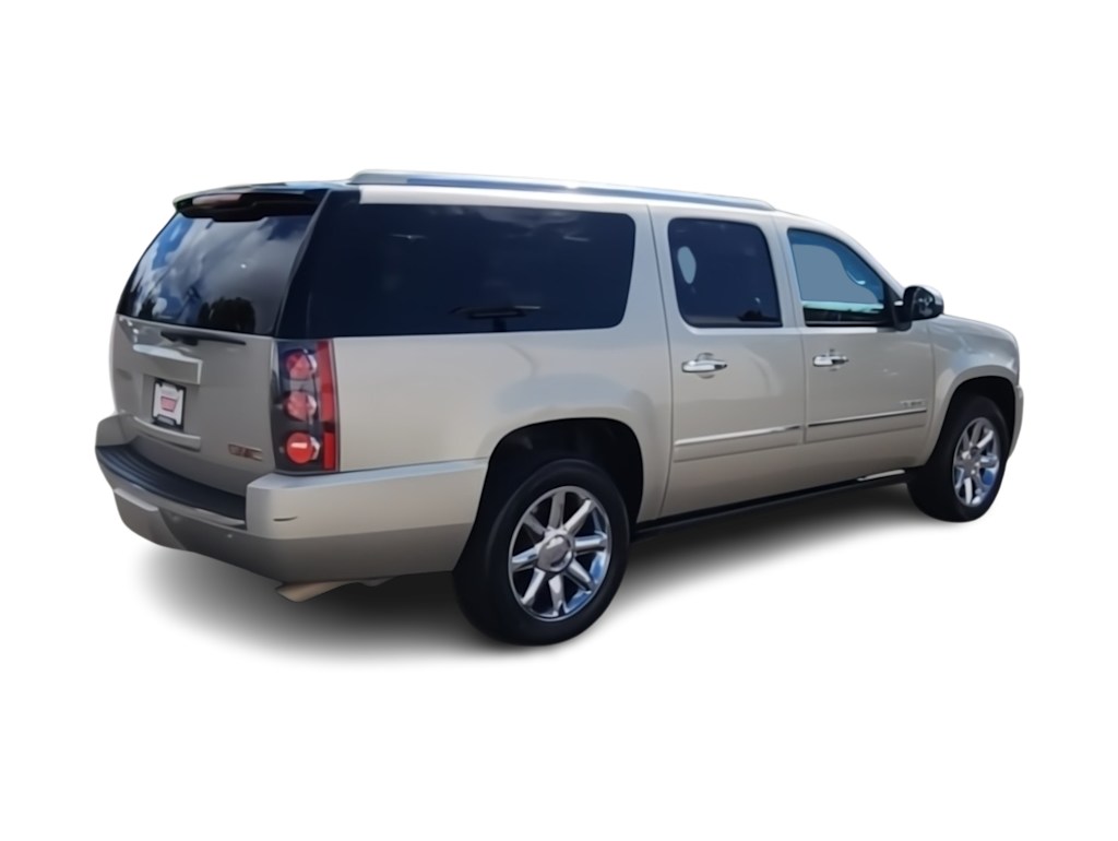 2013 GMC Yukon XL Denali 24