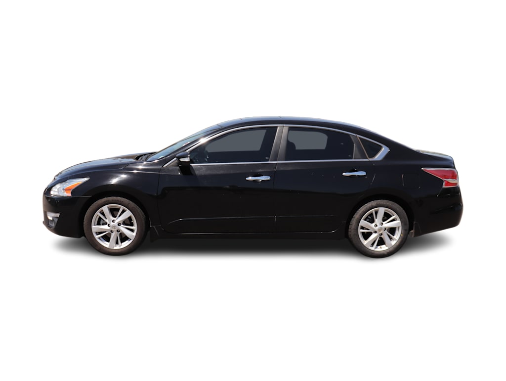 Thumbnail: 2015 Nissan Altima - 3