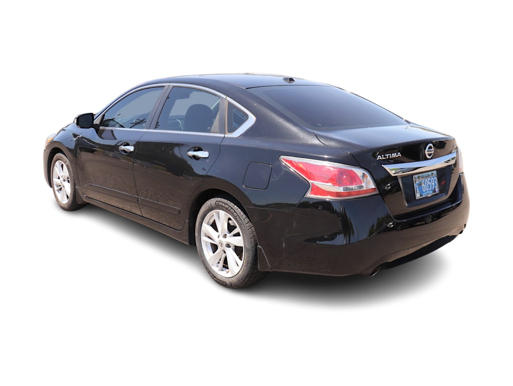 Thumbnail: 2015 Nissan Altima - 4