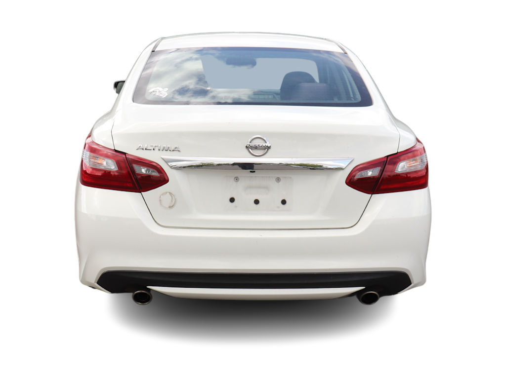 Thumbnail: 2018 Nissan Altima - 5