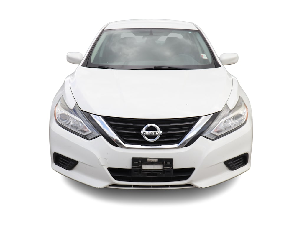 Thumbnail: 2018 Nissan Altima - 6